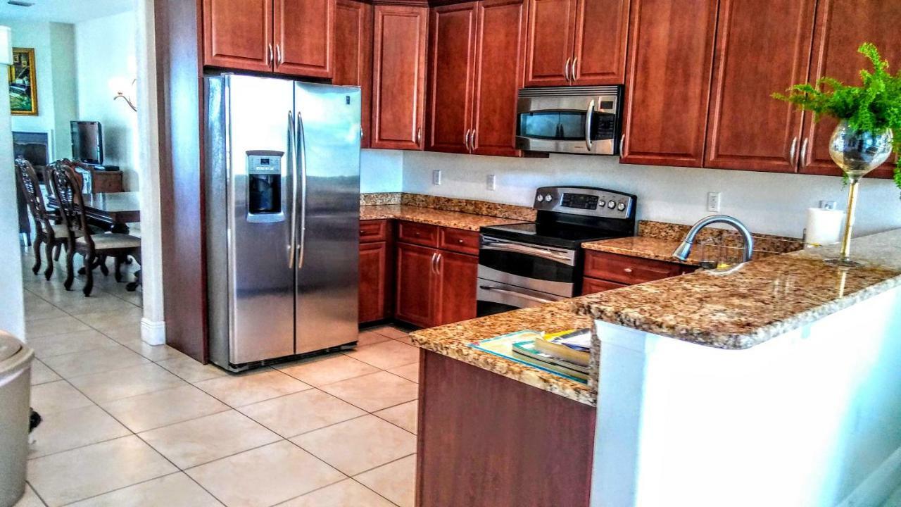 Mediterranean Three Story Beach Townhouse St. Pete Beach Dış mekan fotoğraf